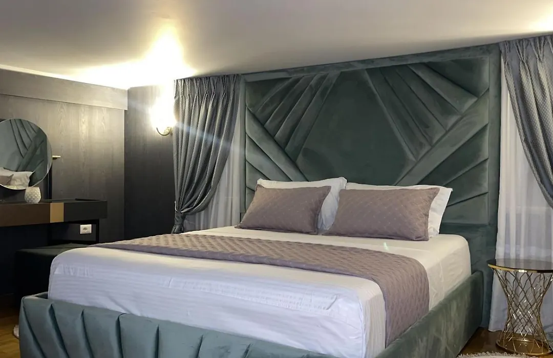 City Center Hotel-1